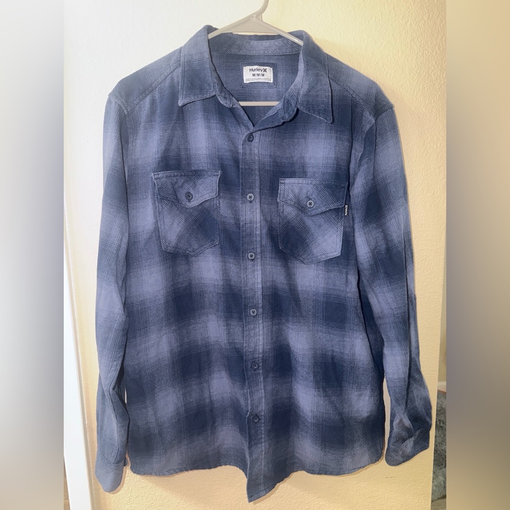 Hurley Men’s Navy Blue Plaid Button-Down Shirt